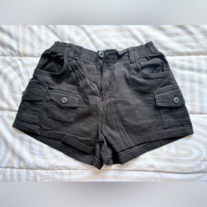 Refuge Black Cargo Shorts